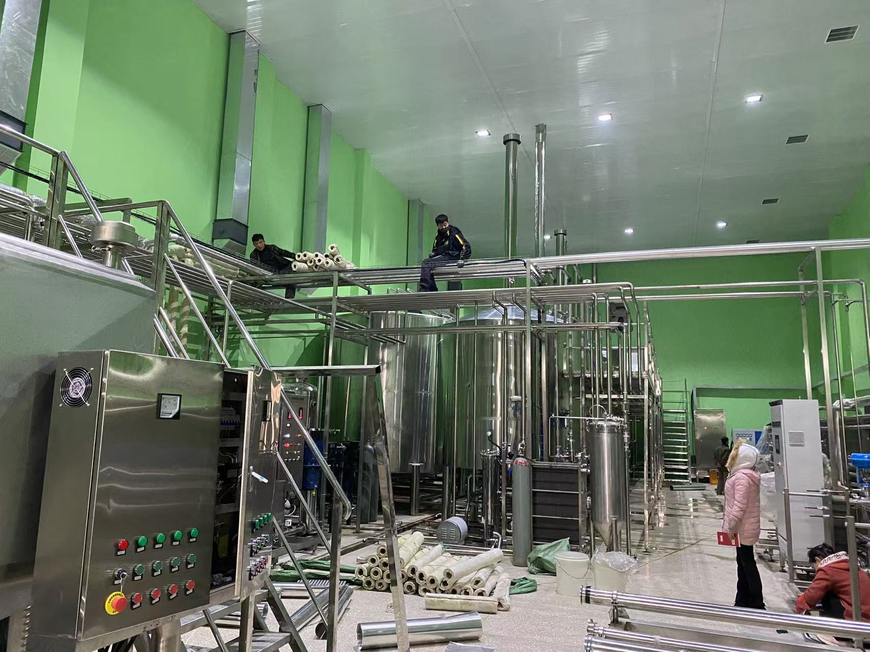 余江精酿啤酒设备厂—精酿啤酒设备制造:传承工艺与创新科技的交融